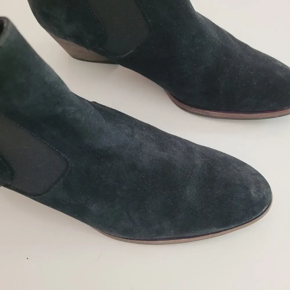 Aquatalia Black Suede Fiona Chelsea Boots Chunky Heel 8.5